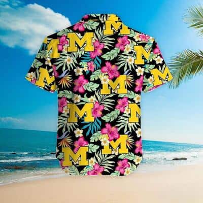 Michigan Wolverines Hawaiian Shirt Hibiscus Pattern Beach Vacation Gift