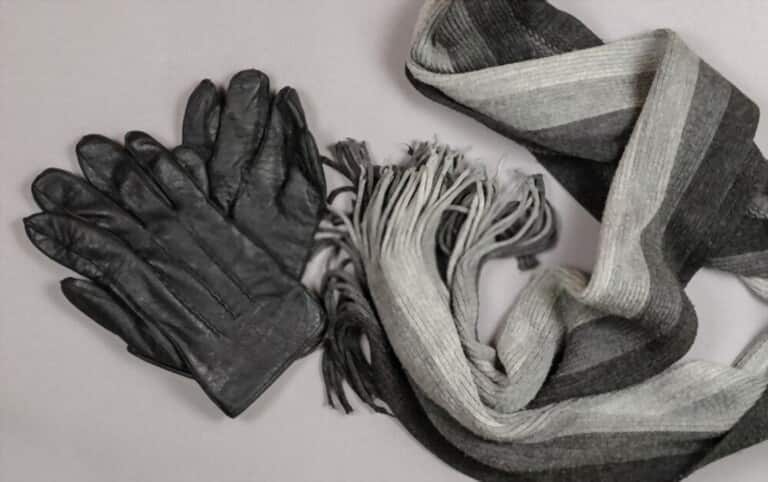 leather gloves and scarves leather gloves and scarves