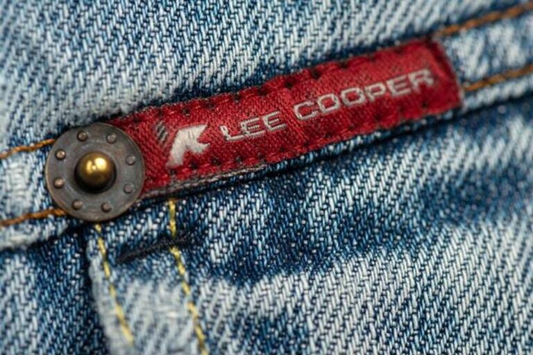 lee cooper red tag denim close up detail image lee cooper red tag denim close up detail image