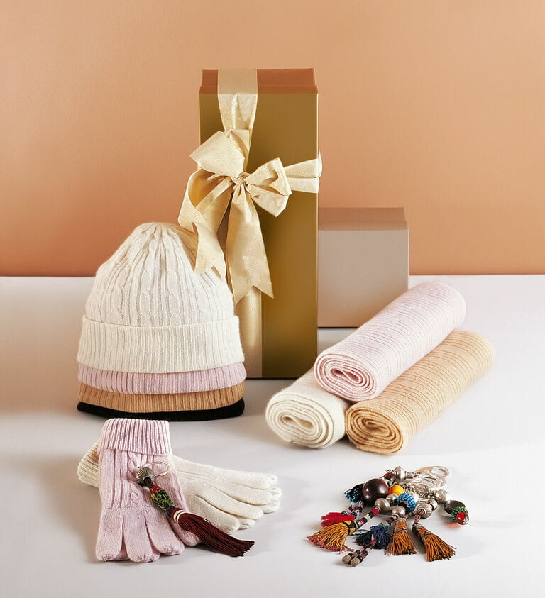 scarves, gloves, hats scarves, gloves, hats